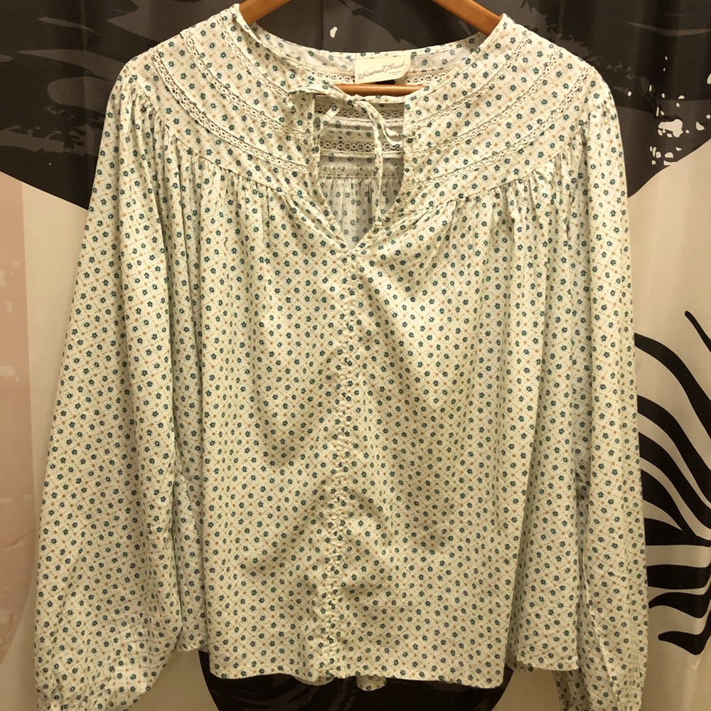 The Perfect Springtime Top